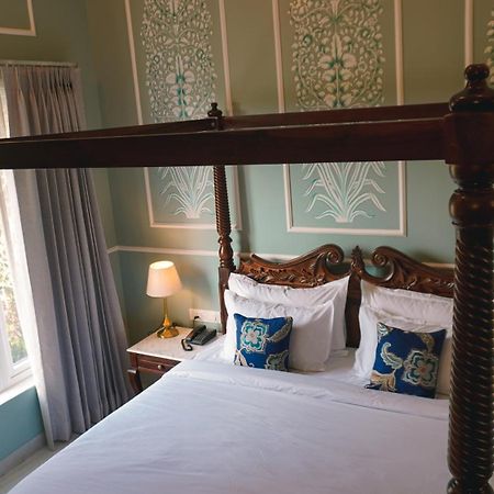 Hotel Naren Villa Удайпур Екстериор снимка