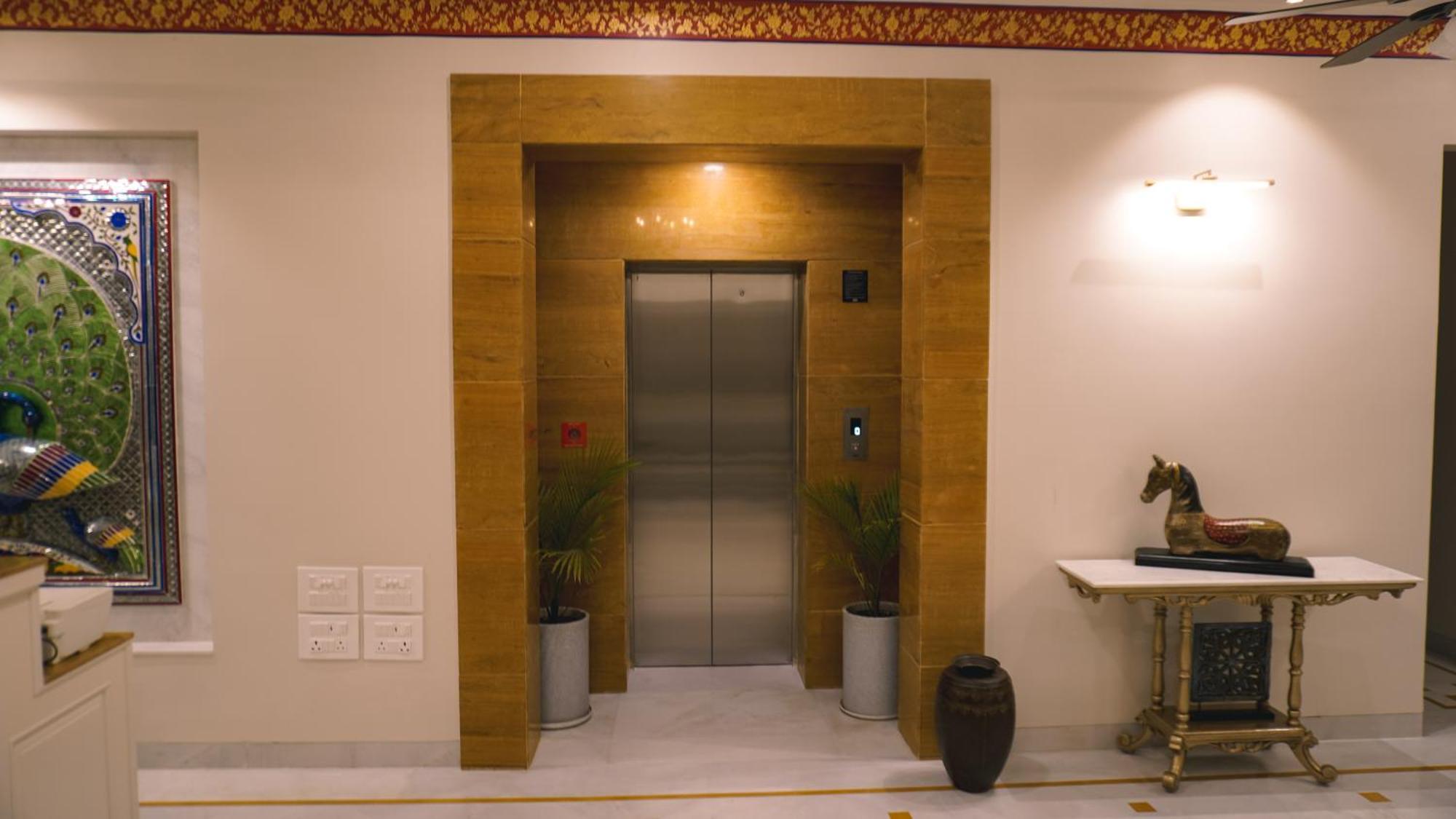 Hotel Naren Villa Удайпур Екстериор снимка